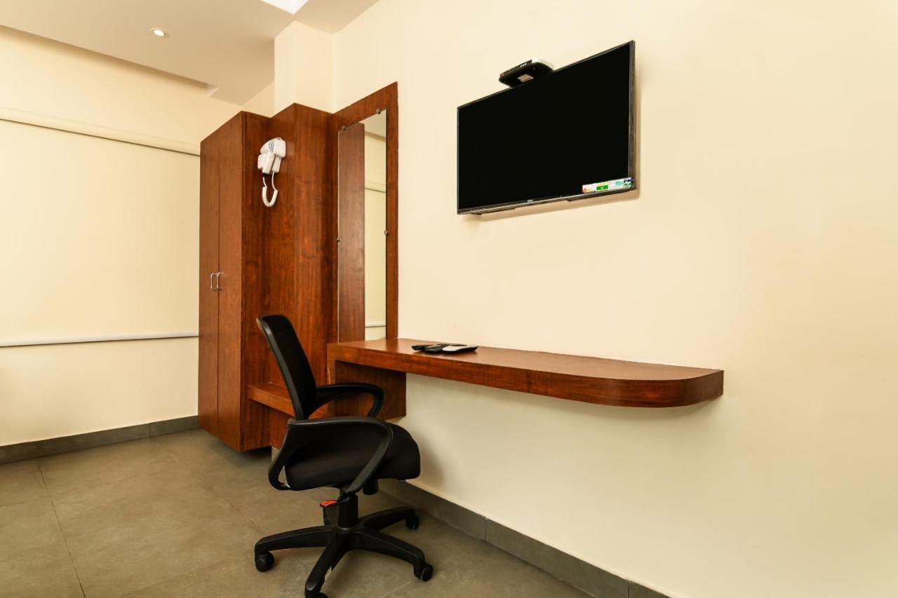 Super Capital O Siddartha Grand Hotell Vijayawāda Eksteriør bilde