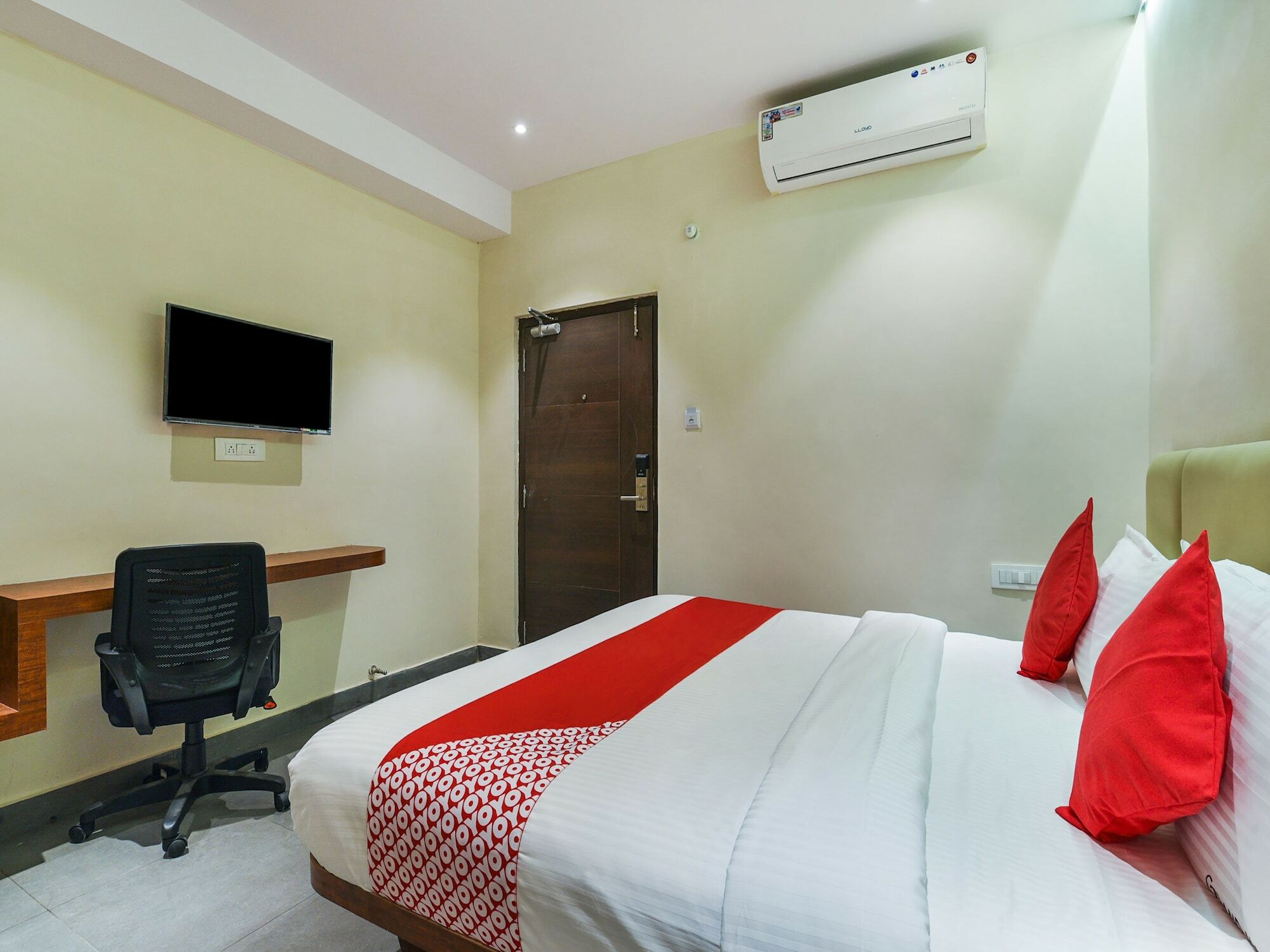 Super Capital O Siddartha Grand Hotell Vijayawāda Eksteriør bilde